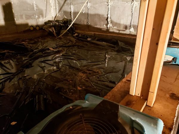 Crawlspace Water Cleanup in Deland
